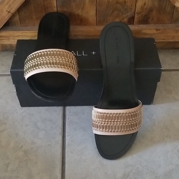 Kendall & Kylie Slide Sandal - Picture 5 of 7